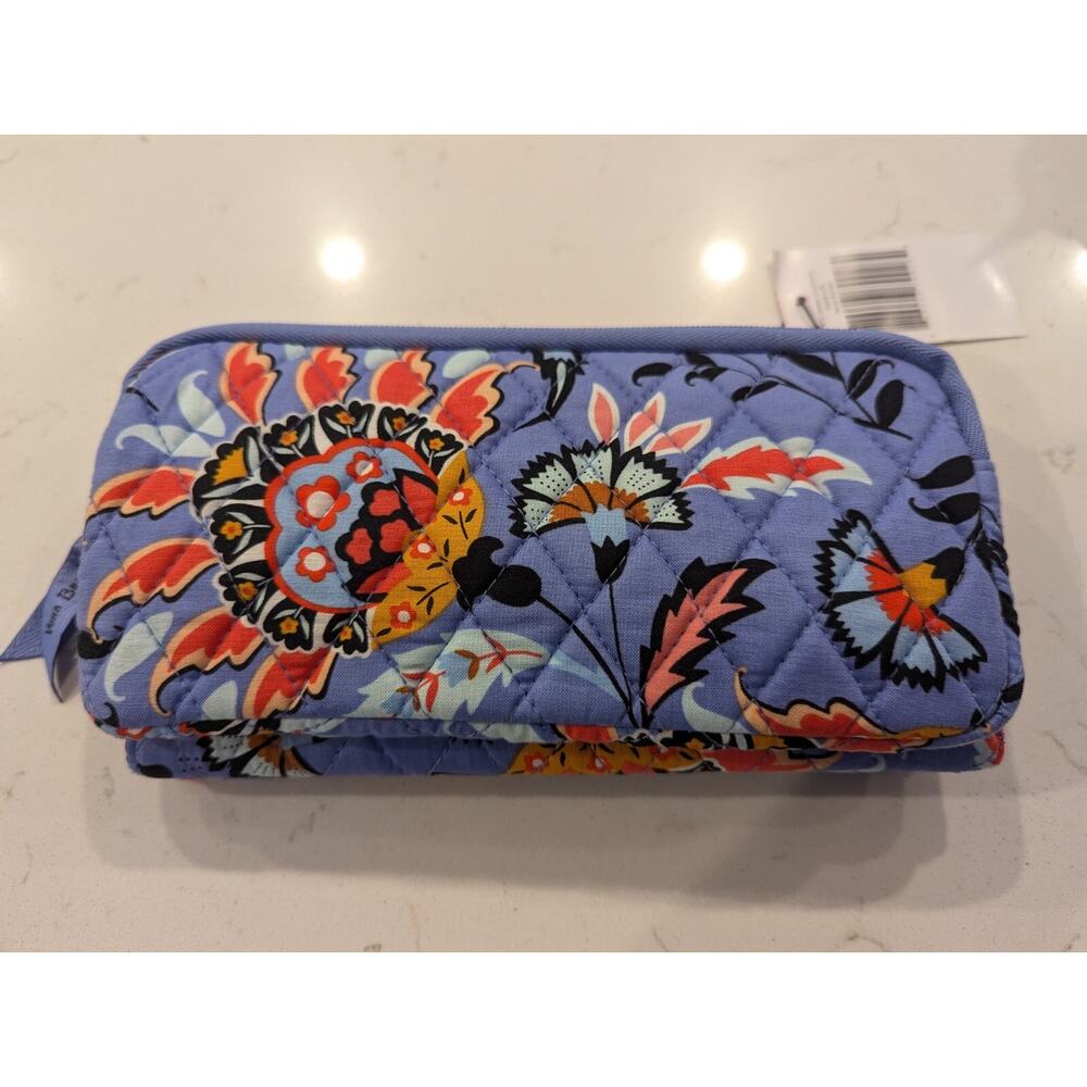 VERA BRADLEY RFID Wallet Crossbody Clutch Wristlet Mural Garden 25006-V78 - Picture 4 of 7